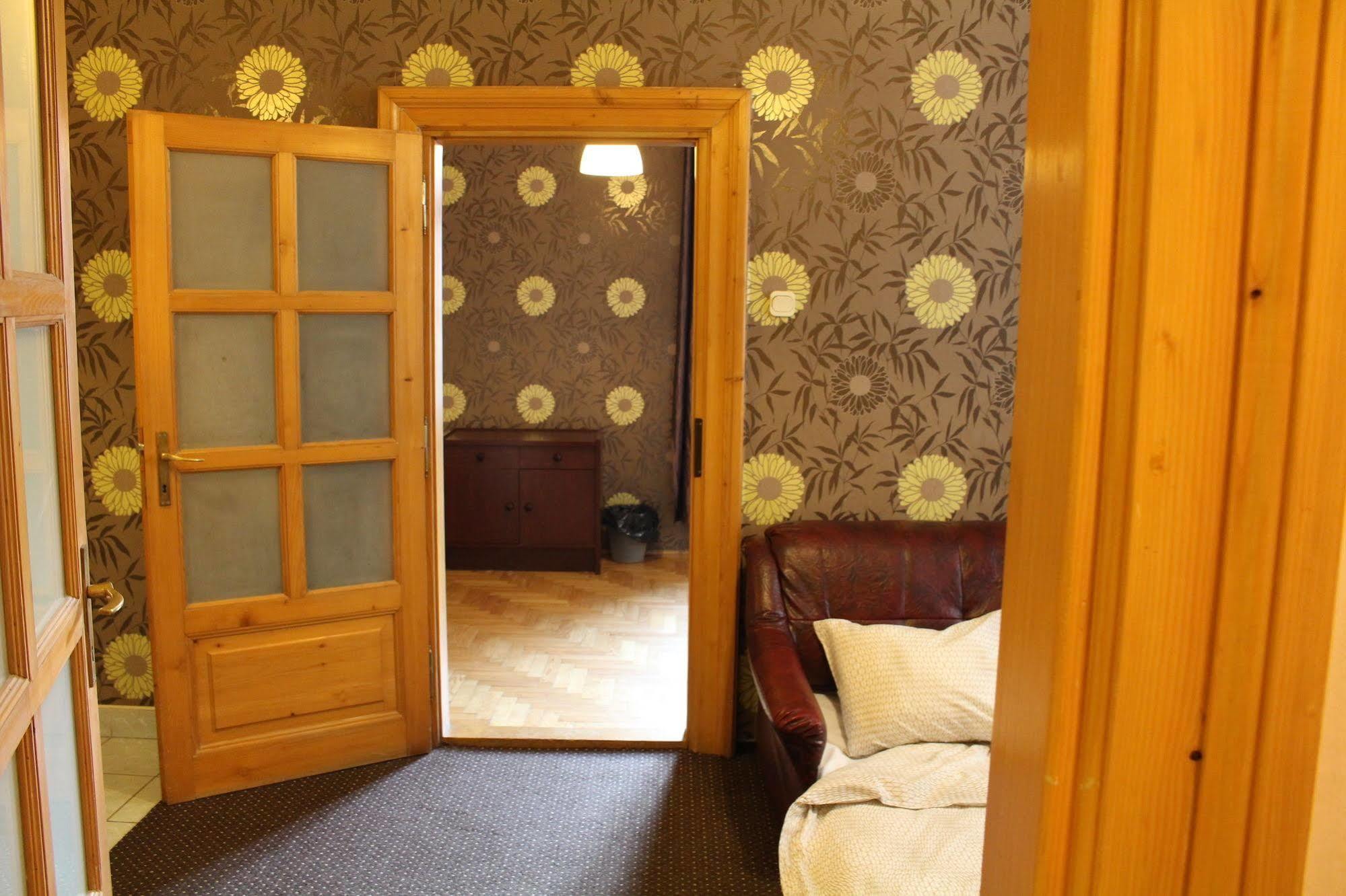 Cracow Old Town Guest House Краков Экстерьер фото